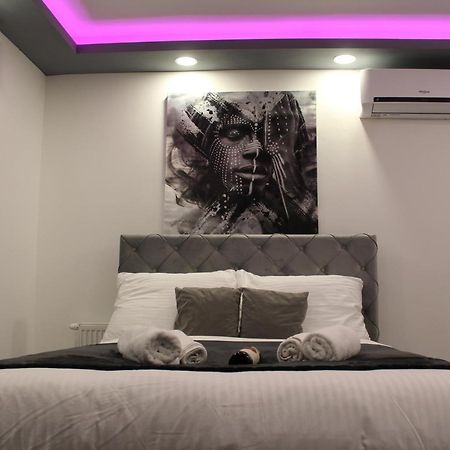 Jacuzzi Apartment Code 96 Zagreb Luaran gambar