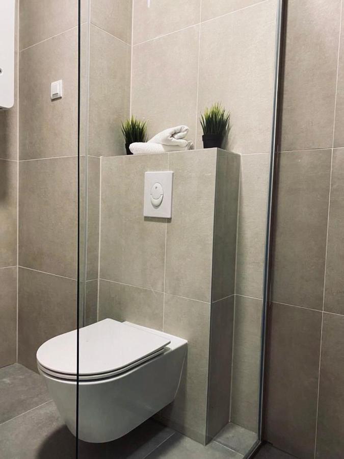 Jacuzzi Apartment Code 96 Zagreb Luaran gambar
