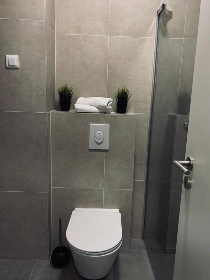 Jacuzzi Apartment Code 96 Zagreb Luaran gambar